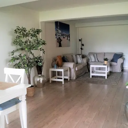 Have A Stay! - Souterrain The Freesia * נורדוויק